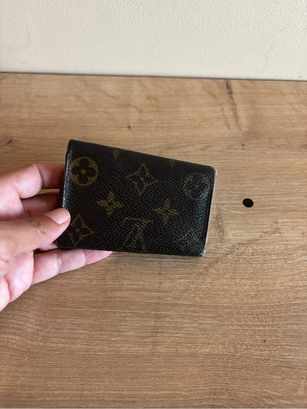 Authentic Louis Vuitton monogram key holder